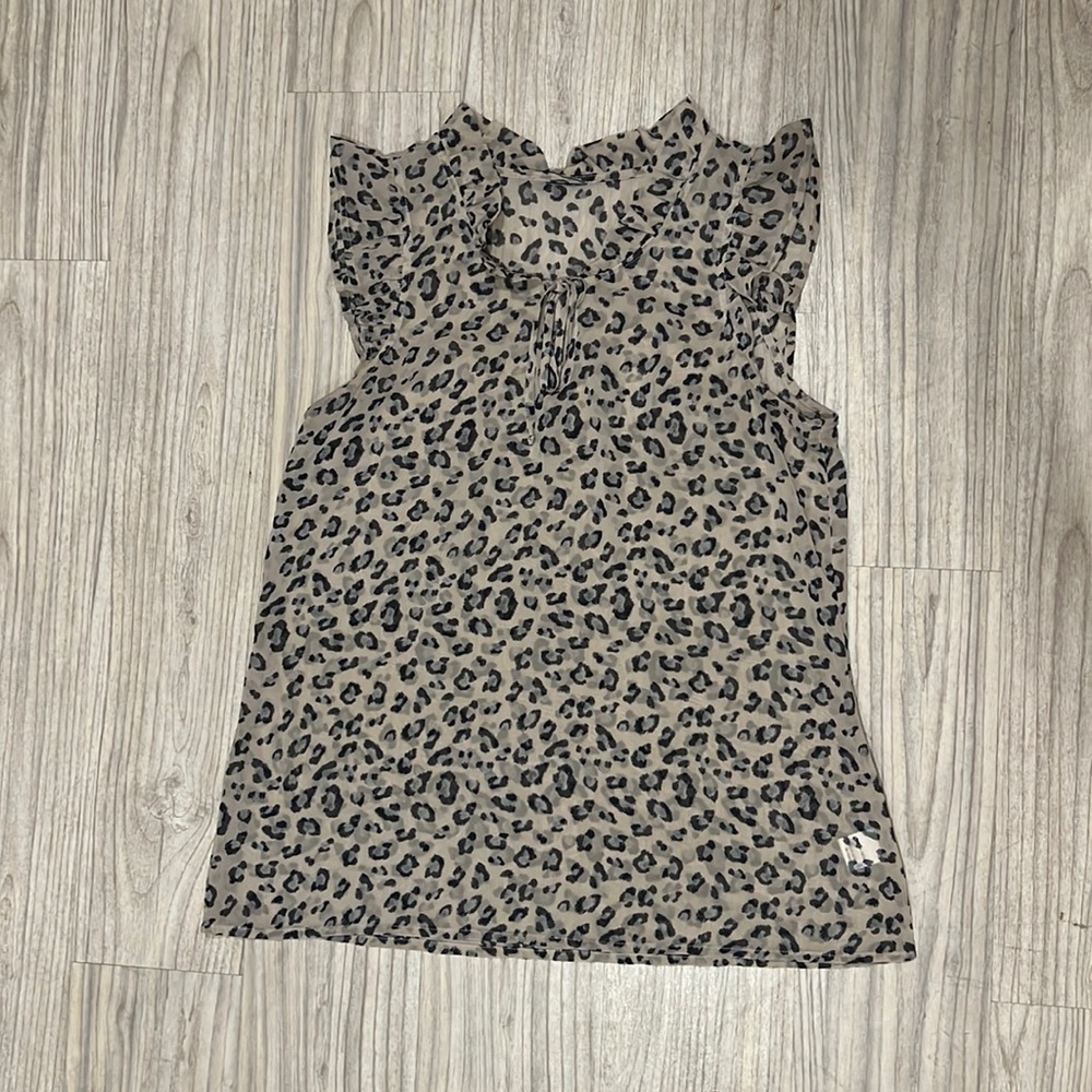 Leopard sheer ruffled tank size s